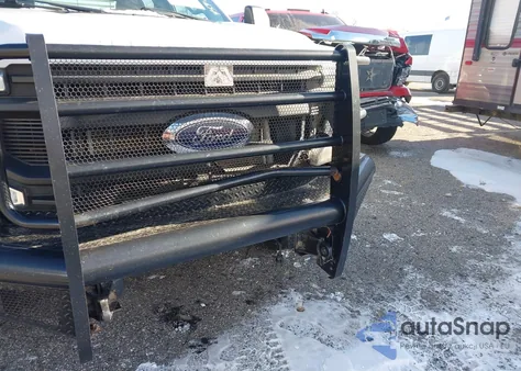 2021 Ford F-250 Xl из США, поврежденный, VIN 1FT7W2BN2MED49719